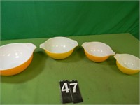 Set of Pyrex Orange Bowls