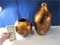 Lot (2) Funky Gold Modern Decor Vases