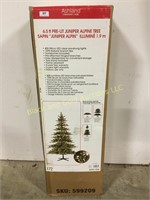 6.5' Pre-Lit Juniper Alpine Christmas Tree