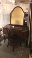 Mahogany Dressing Table with Mirror