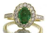 14kt Gold 1.40 ct Oval Emerald & Diamond Ring