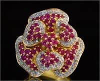 18kt Gold 1.83 ct Ruby & Diamond pedal ring