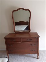Fitton Parker Furniture Dresser with Mirror- S