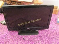 HAIER 32" COLOR TV WORKS USED