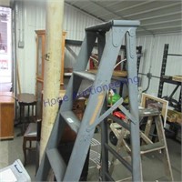 6 ft wood step ladder