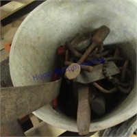 Bucket w/ asst tools