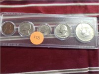 1966 US Special Mint Set with Silver Kennedy Half