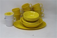 Approx 35 piece Yellow Plastic dishes