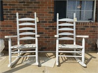 2 Rocking Chairs