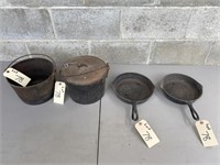 2 Cast Iron Skillets & 2 Cast Iron Pots