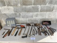 Hammers,Screwdriver, Organizer, Level, Lock, Saw
