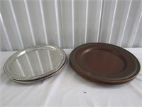 7 Charger Plates Brown is 13 1/2" Dia