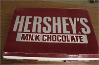 Hershey's Milk Chocolate "Kiss Kids" 2 Dolls