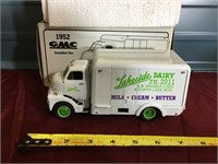 1952 GMC Dairy Diecast Truck