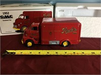 1952 GMC Strohs Beer Diecast Truck