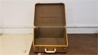Vintage luggage or instrument case
