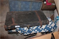 Small Trunk and Quilt