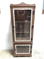 Vintage 2-door showcase lighted display cabinet