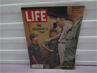 1966 Life Magazine Vol. 61 # 19