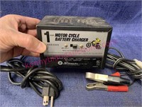Motorcycle 1-amp battery charger (6-12 volt)