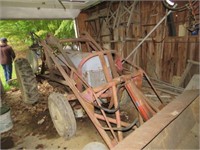 FORD 8N TRACTOR 2015 HOURS READING - HAS A LOADER