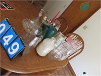 GROUP OF MISC GLASS WARE ITEMS VASES, PITCHER