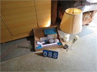 GROUP - LAMP, VASES, ALARM CLOCK, HURRICAN SPIN