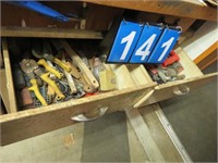 2 DRAWERS - MISC TOOLS - BUYER TO BOX THIS LOT