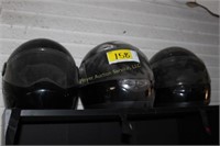 3 Helmets size Lg