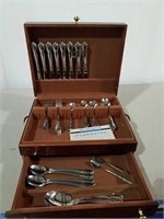 Rogers 1881 stainless flatware set by Oneida.