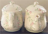 Ceramic Tea Pot w/ Roses Fragrance Wax Melt