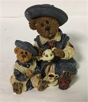 Boyd's Bear Figurine, Bearstone Collection