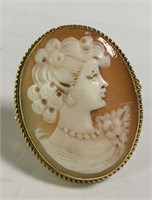 18k Gold Cameo Ring