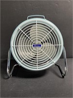 Vintage Windsor baby blue metal fan