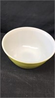 7” green pyrex bowl