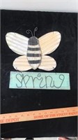 11” x11” bee spring sign