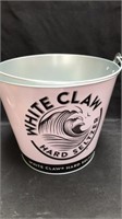 7” white claw metal bucket
