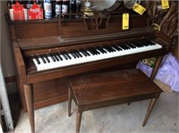 CABLE-NELSON piano w/ bench