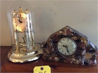 (2) mantel clocks