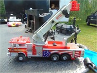 FIRE TRUCK WITH WORKING LIGHTS AND SOUNDS