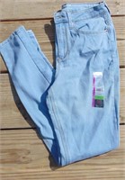 SKINNY HIGH RISE OPP JEANS SIZE 9 NEW