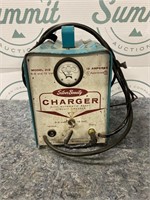 Vintage charger