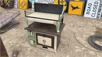 Montag Wood/Oil Cook Stove