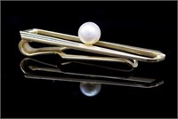 Mikimoto pearl and 14ct yellow gold tie clip