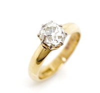 Old mine cut diamond and and 18ct yellow gold ring