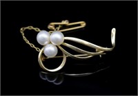 Mikimoto pearl and 14ct yellow gold brooch
