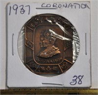 1937 Coronation metal medallion