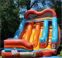 INFLATABLE SLIDE