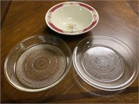 Homer Laughlin Bowl and pie pans
