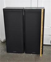 Pair of Kenwood speakers - tested